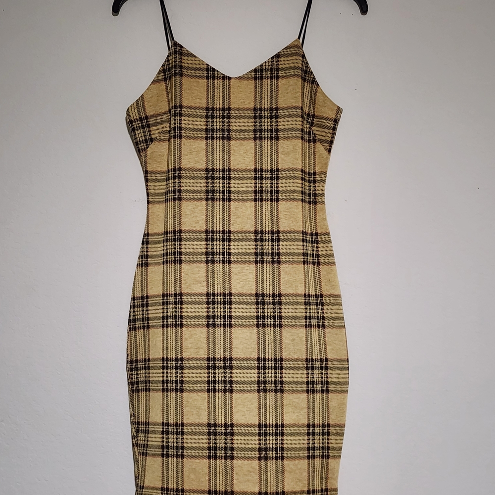Popular 21 Chic Yellow Plaid Mini Dress Size Juniors Large Slim Fit